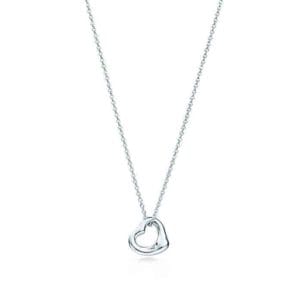 fashion necklace heart design hollow simple necklace (silver)