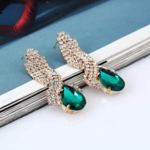 ladies vintage luxury diamond shape drop long earrings 1 pair (green)