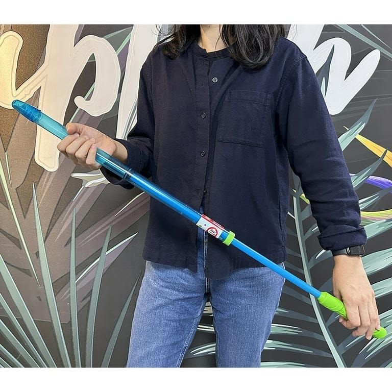 play day water pump blasters super soakers! blue color blasters