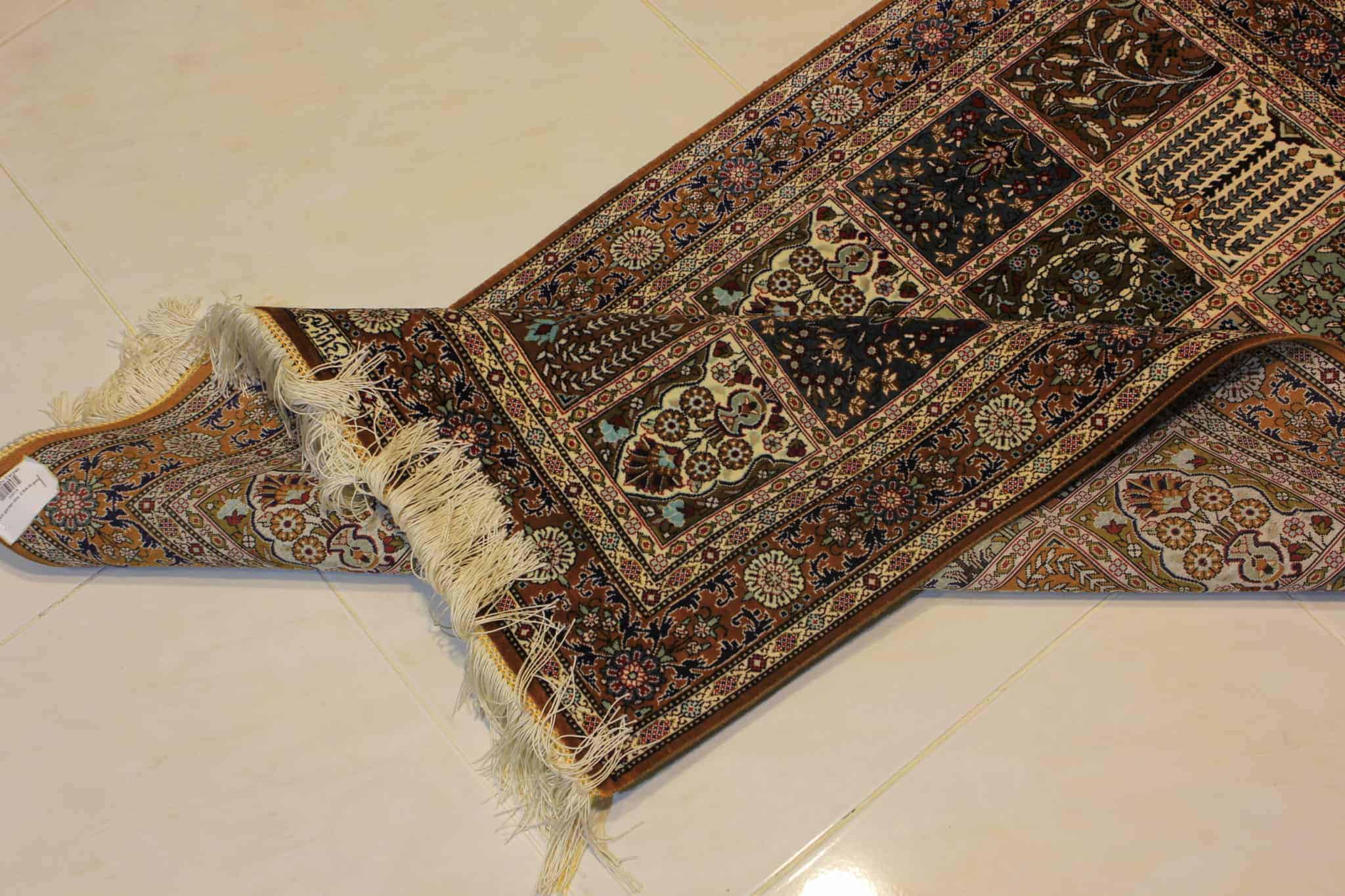 carpet genuine 100% silk handmade, iran (size 80cmx120cm) cpt29