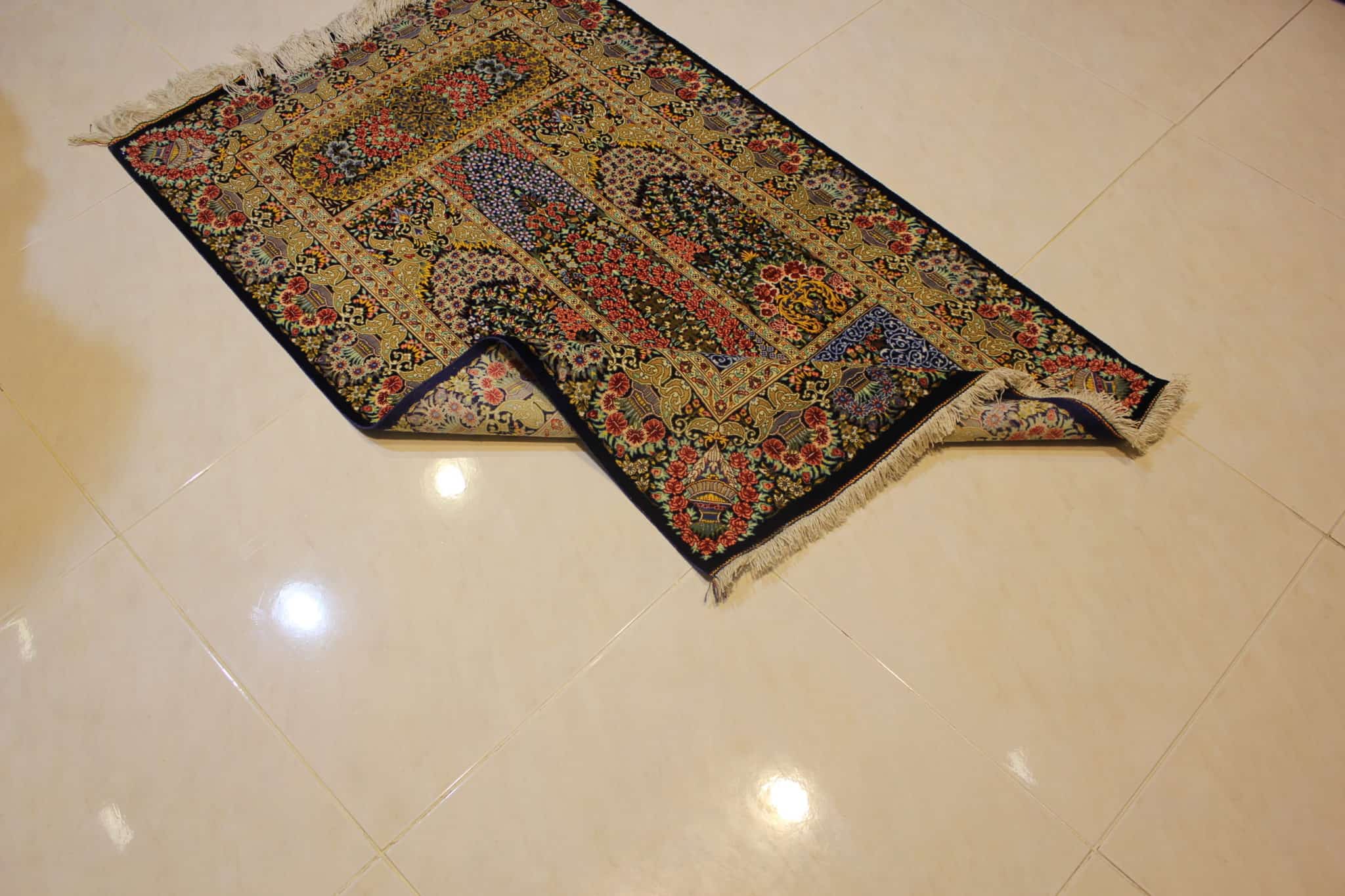 carpet genuine 100% silk handmade, iran (size 80cmx120cm) cpt33