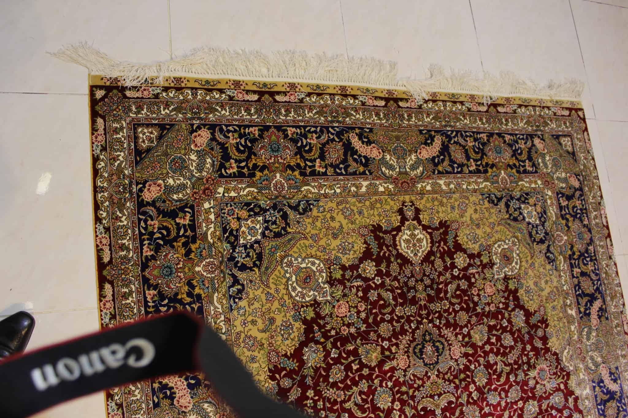 carpet genuine 100% silk handmade, china (size 165cmx250cm) cpt41