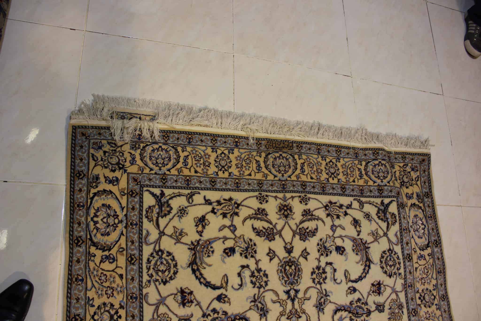 carpet genuine 20% silk, 80% wool, handmade, iran (size 130cmx200cm) cpt45