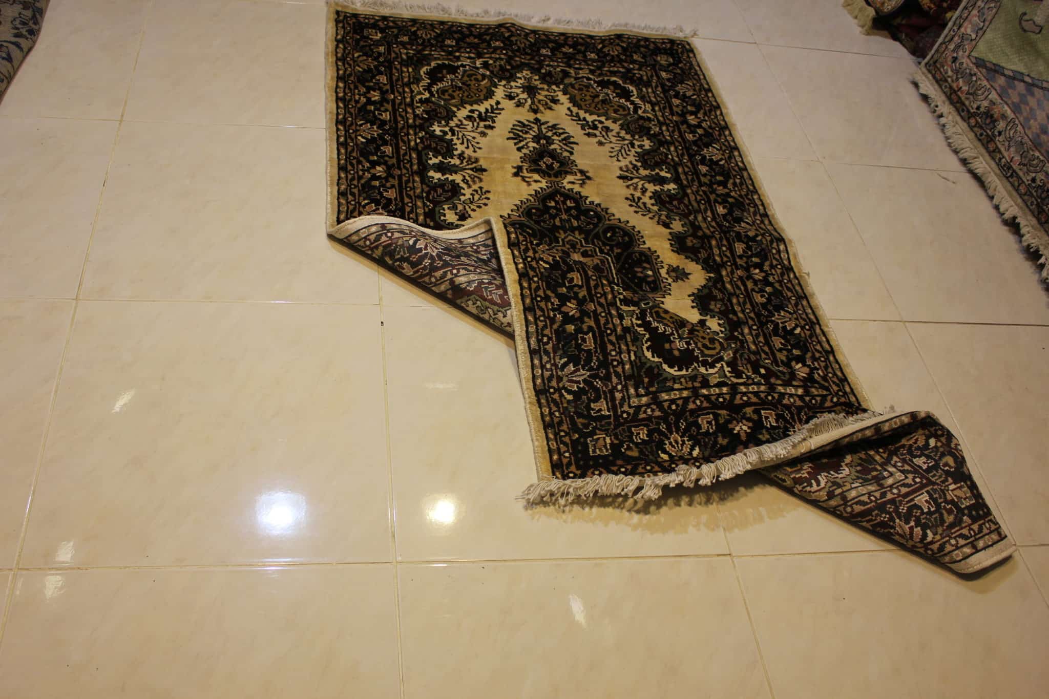 carpet genuine 100% wool, handmade, pakistan (size 100cmx150cm) cpt54