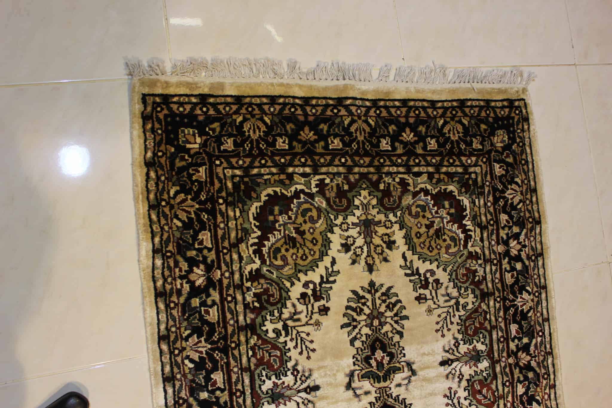 carpet genuine 100% wool, handmade, pakistan (size 100cmx150cm) cpt54